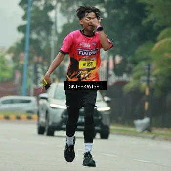 Runner Photo 7046308