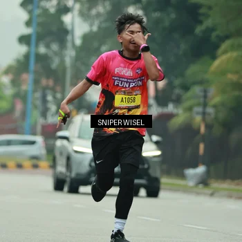 Runner Photo 7046311