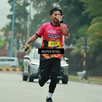 Runner Photo 7046313
