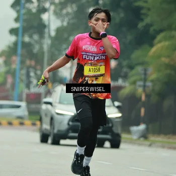 Runner Photo 7046316