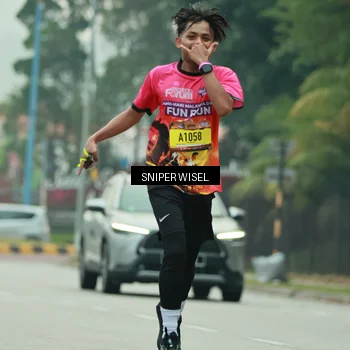 Runner Photo 7046318