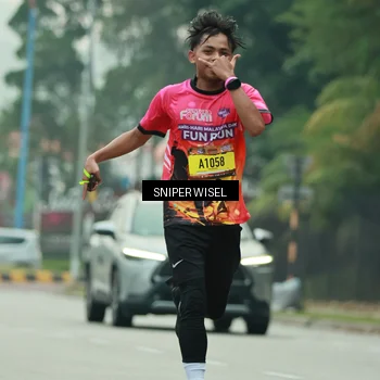 Runner Photo 7046321