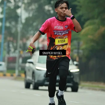Runner Photo 7046326