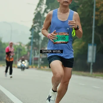 Runner Photo 7046373