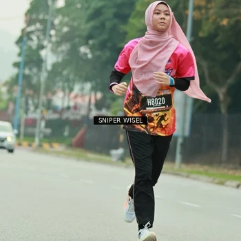 Runner Photo 7046381