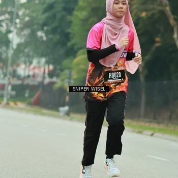 Runner Photo 7046387