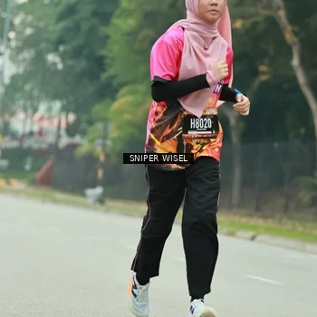 Runner Photo 7046390