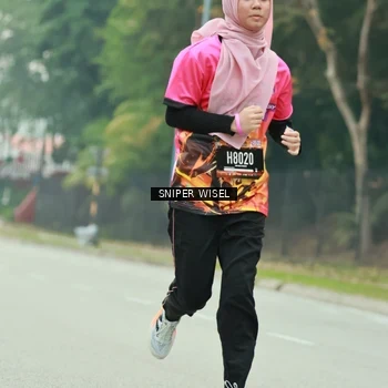 Runner Photo 7046393