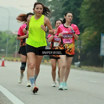 Runner Photo 7046442