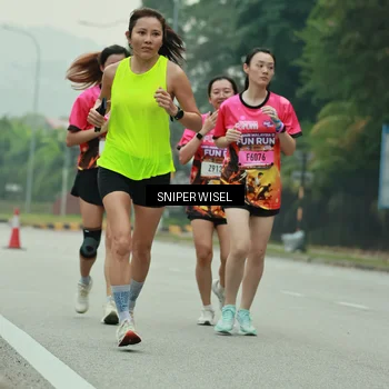 Runner Photo 7046443
