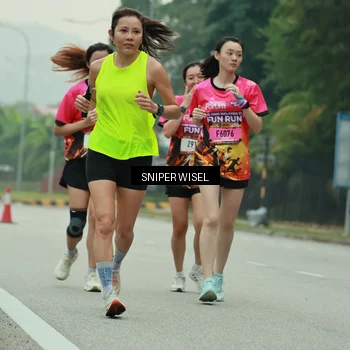 Runner Photo 7046444