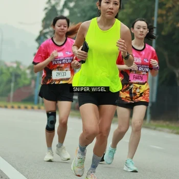 Runner Photo 7046474