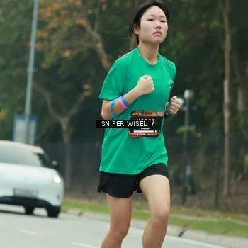 Runner Photo 7046475