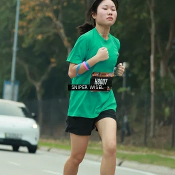 Runner Photo 7046476