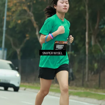 Runner Photo 7046480