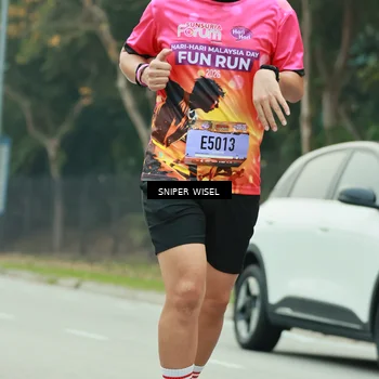 Runner Photo 7046491
