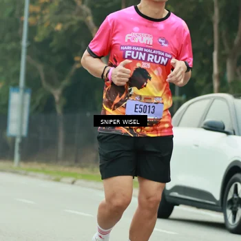 Runner Photo 7046499