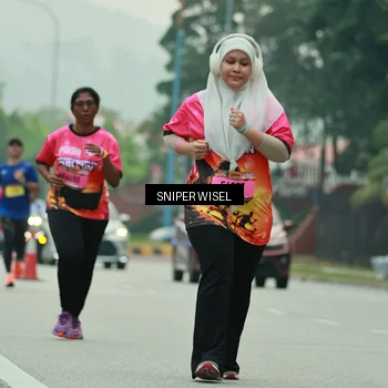 Runner Photo 7046516