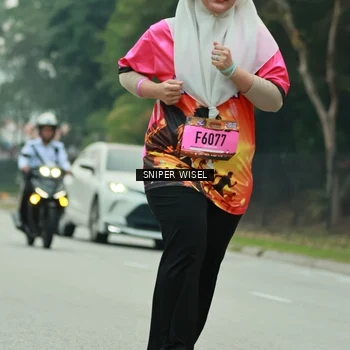 Runner Photo 7046533