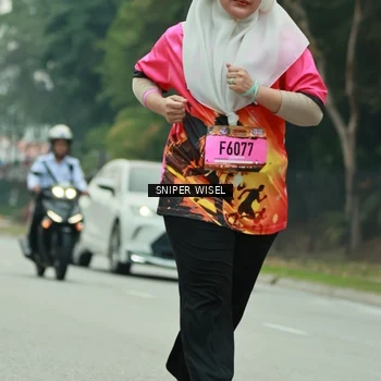 Runner Photo 7046535
