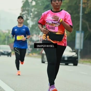 Runner Photo 7046542