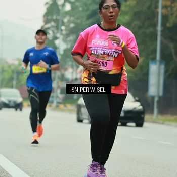 Runner Photo 7046544