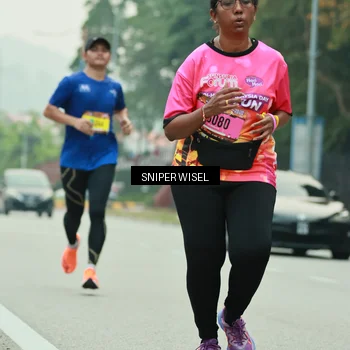 Runner Photo 7046548