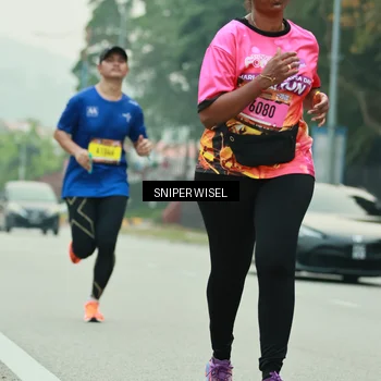 Runner Photo 7046549