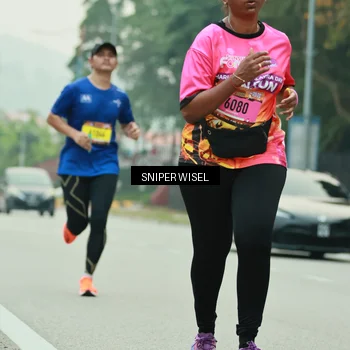 Runner Photo 7046550