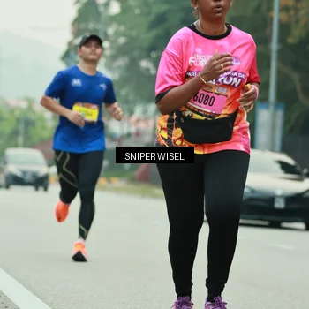 Runner Photo 7046553