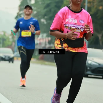 Runner Photo 7046559