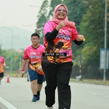 Runner Photo 7046615