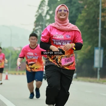 Runner Photo 7046618