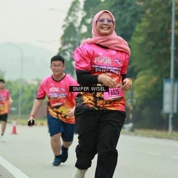 Runner Photo 7046619