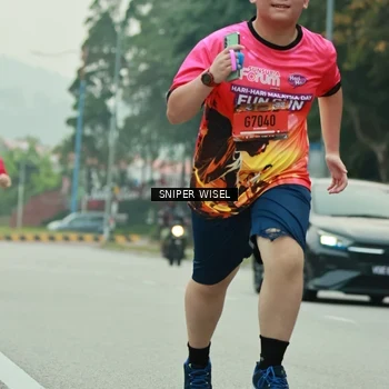 Runner Photo 7046623