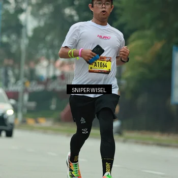 Runner Photo 7046677