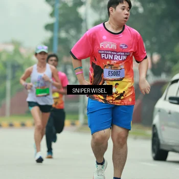 Runner Photo 7046712