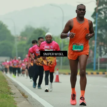Runner Photo 7046727