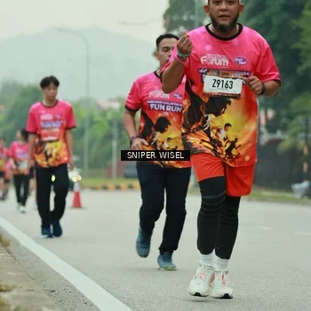 Runner Photo 7046737