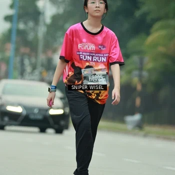 Runner Photo 7046778