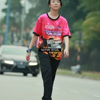 Runner Photo 7046779
