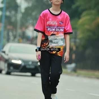 Runner Photo 7046786