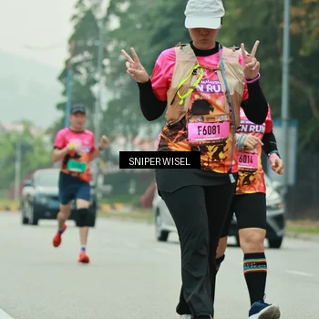 Runner Photo 7046821