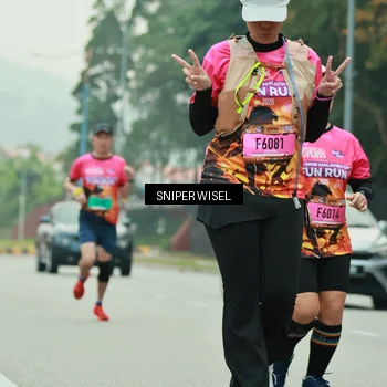 Runner Photo 7046828