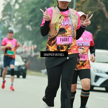 Runner Photo 7046842