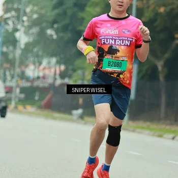 Runner Photo 7046847