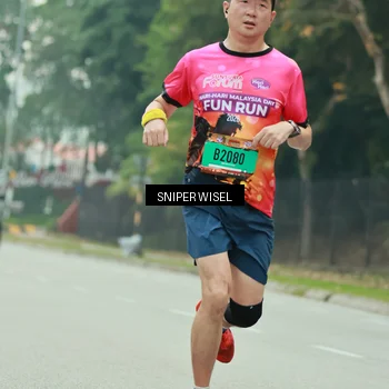 Runner Photo 7046855