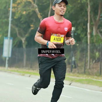 Runner Photo 7046858