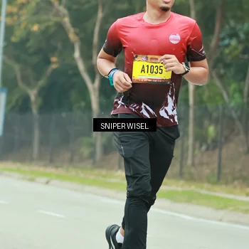 Runner Photo 7046863