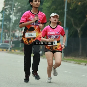 Runner Photo 7046882